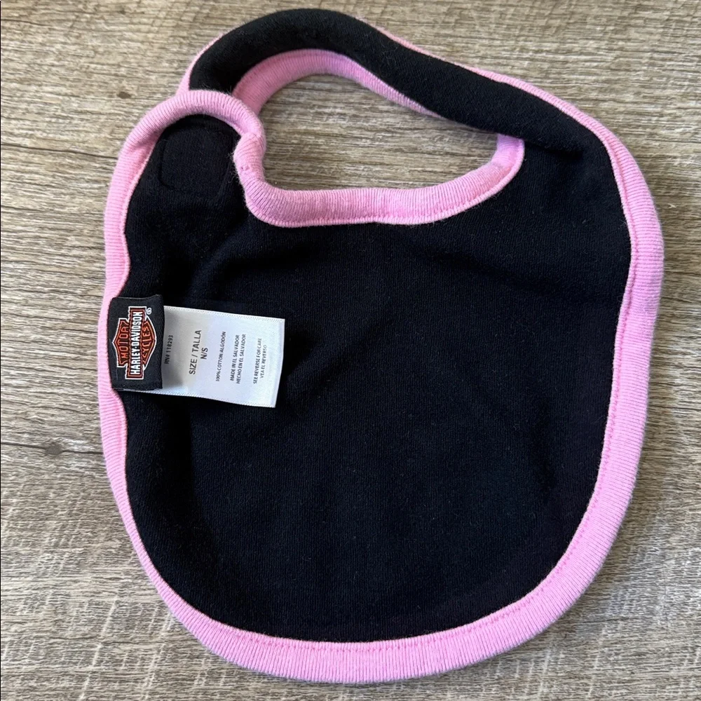 Harley-Davidson Black and Pink Infant Bib